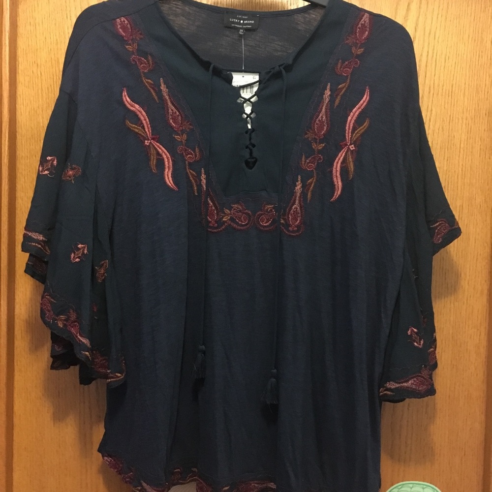 Lucky Jeans shirt